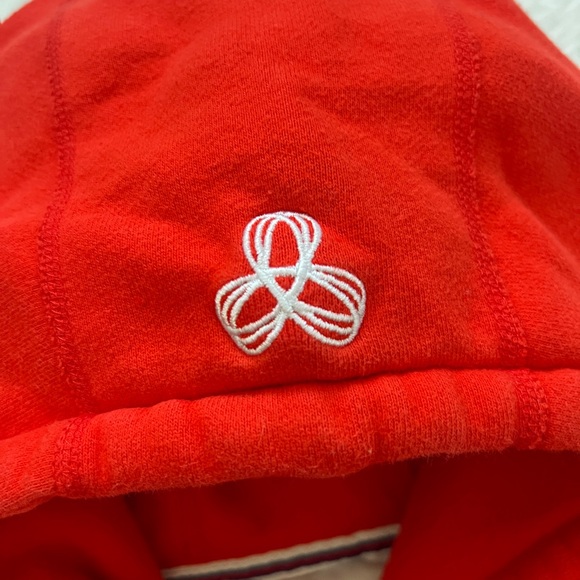 The Original TNA Hoodie - Throwback! - Picture 3 of 7